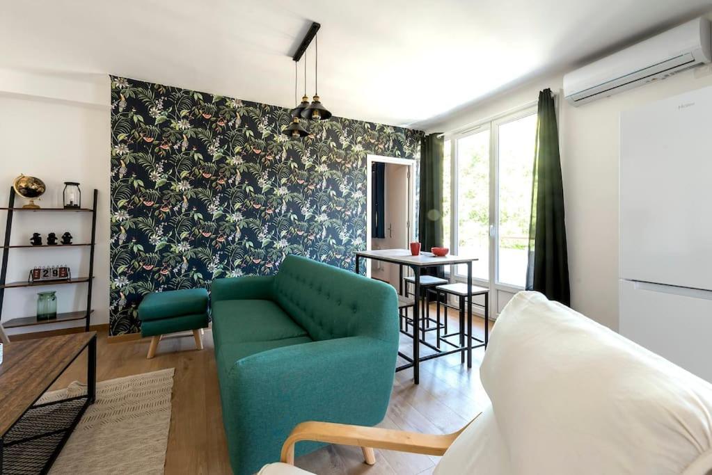 L'Azur 15'Plage 10'Port 5'Train Clim Wifi Pkg Lägenhet Toulon Exteriör bild