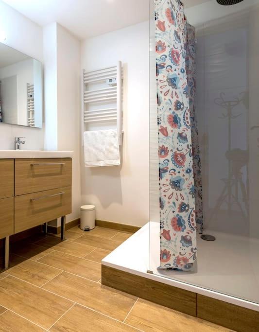 L'Azur 15'Plage 10'Port 5'Train Clim Wifi Pkg Lägenhet Toulon Exteriör bild