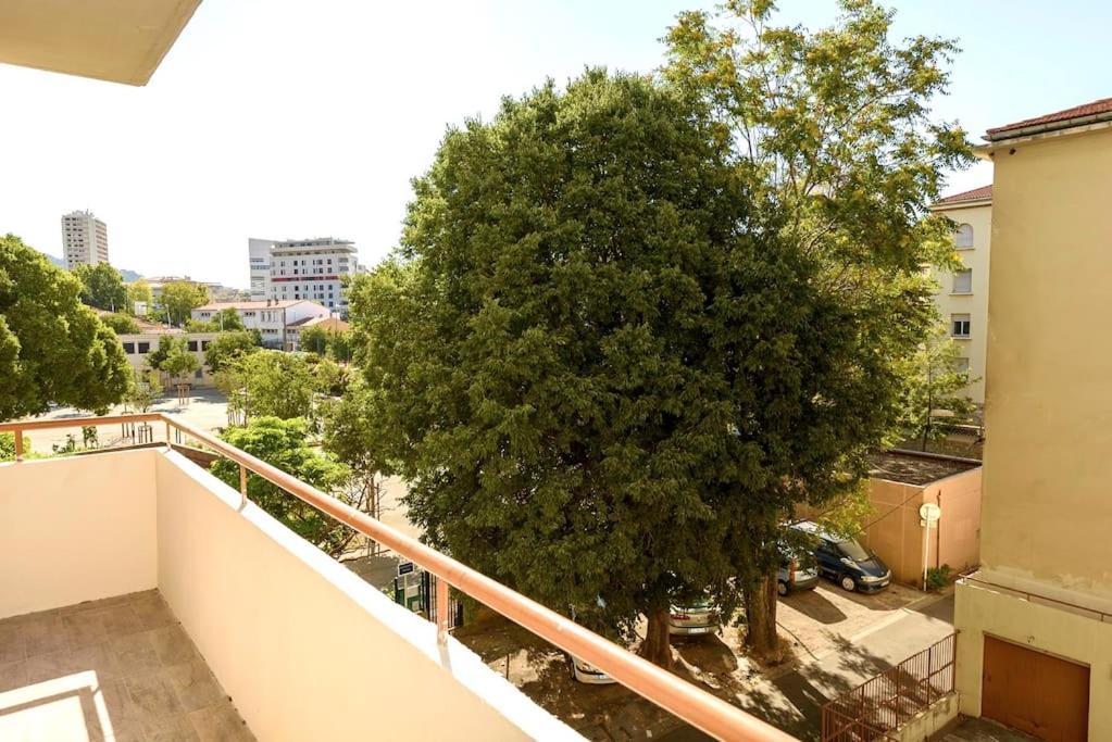 L'Azur 15'Plage 10'Port 5'Train Clim Wifi Pkg Lägenhet Toulon Exteriör bild