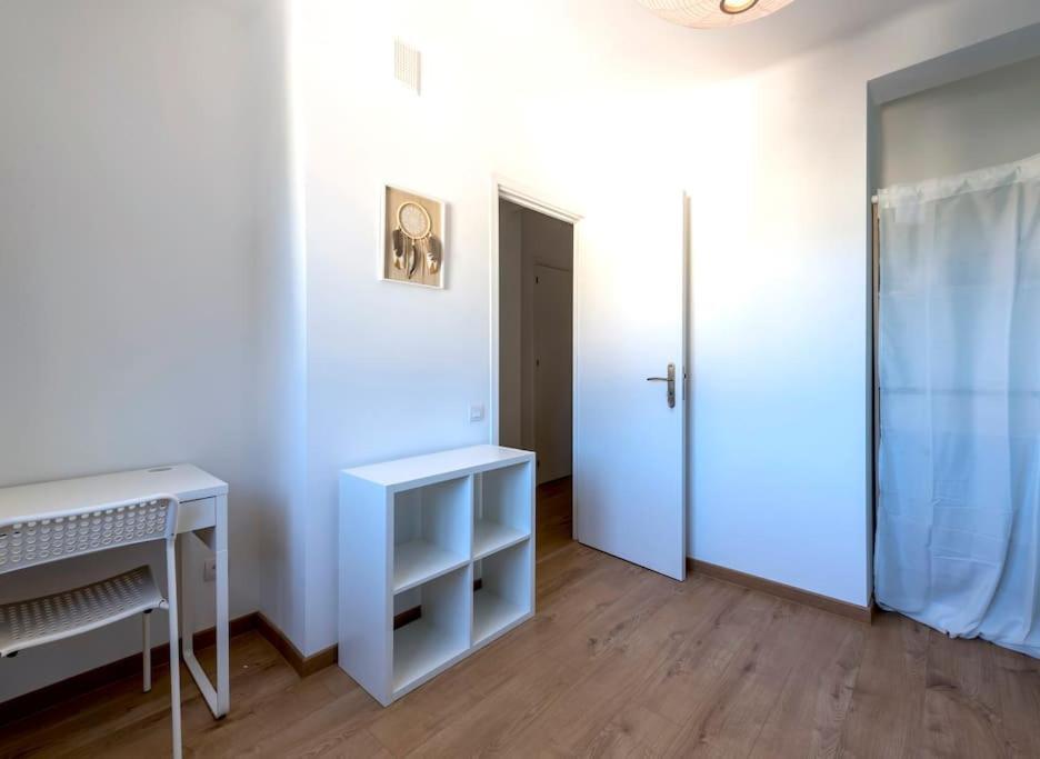 L'Azur 15'Plage 10'Port 5'Train Clim Wifi Pkg Lägenhet Toulon Exteriör bild