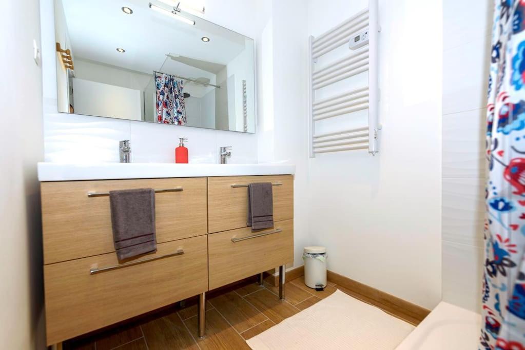 L'Azur 15'Plage 10'Port 5'Train Clim Wifi Pkg Lägenhet Toulon Exteriör bild